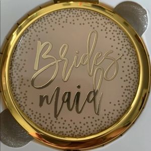 Bridesmaid compact mirror gift